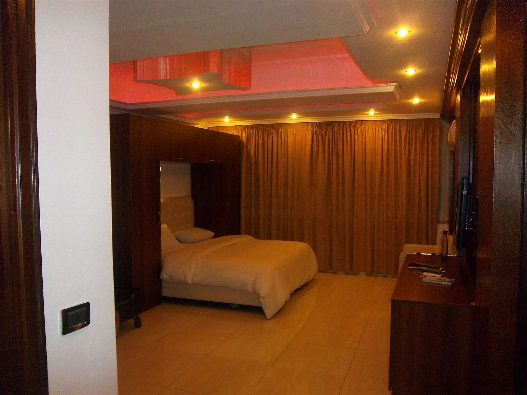 Aghadeer Hotel Amman Exterior photo